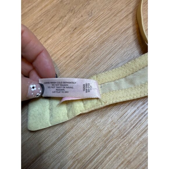 Y2K 2001 Victorias Secret Yellow Floral Embroidered Push-Up Bra 34A Adjustable S - Picture 6 of 6